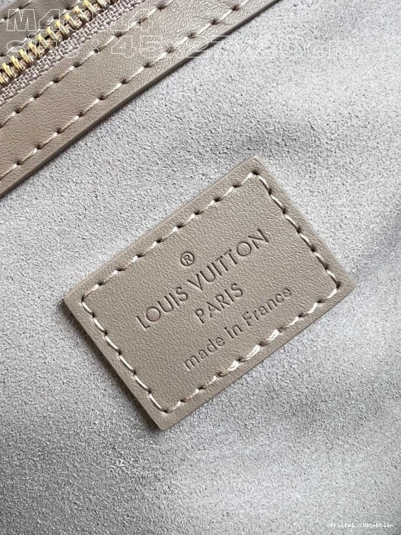 Official oldcobbler VUITTON 45 BANDOULIÈRE KEEPALL LOUIS 0724